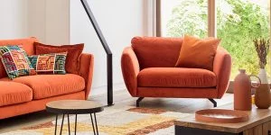 https://www.monsieur-meuble.com/media/IMG_SEO/BRERA_velours_orange_fauteuil_love_seat_pouf_alpha_ambiance-300x150.webp